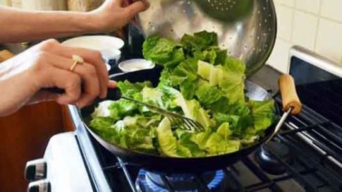 Konsumsi Sayur Sekali Makan Setelah Masak, Ini Manfaatnya…